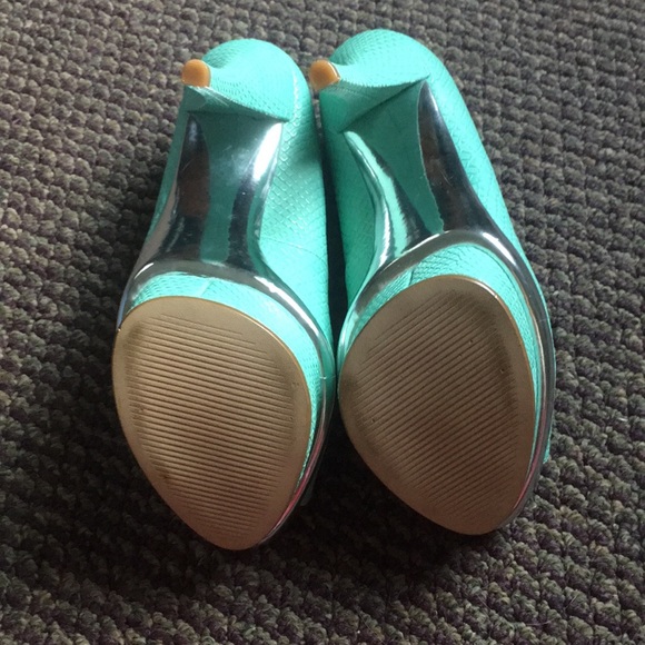 NEW Enzo Angiolini ‘Love U Too’ - Picture 4 of 4